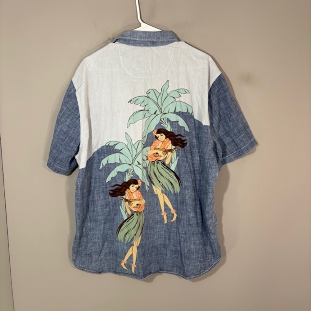 Tommy Bahama Shirt Mens XL Blue Chambray Hula Girl Hawaiian Sleeve Button Up
